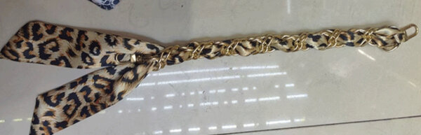 Kettenanhänger mit Tuch 539